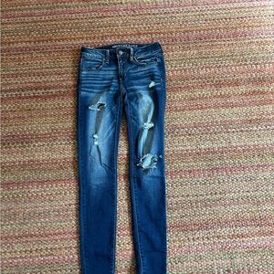 American Eagle Outfitters Women's Dark Blue Ripped Skinny Jeans